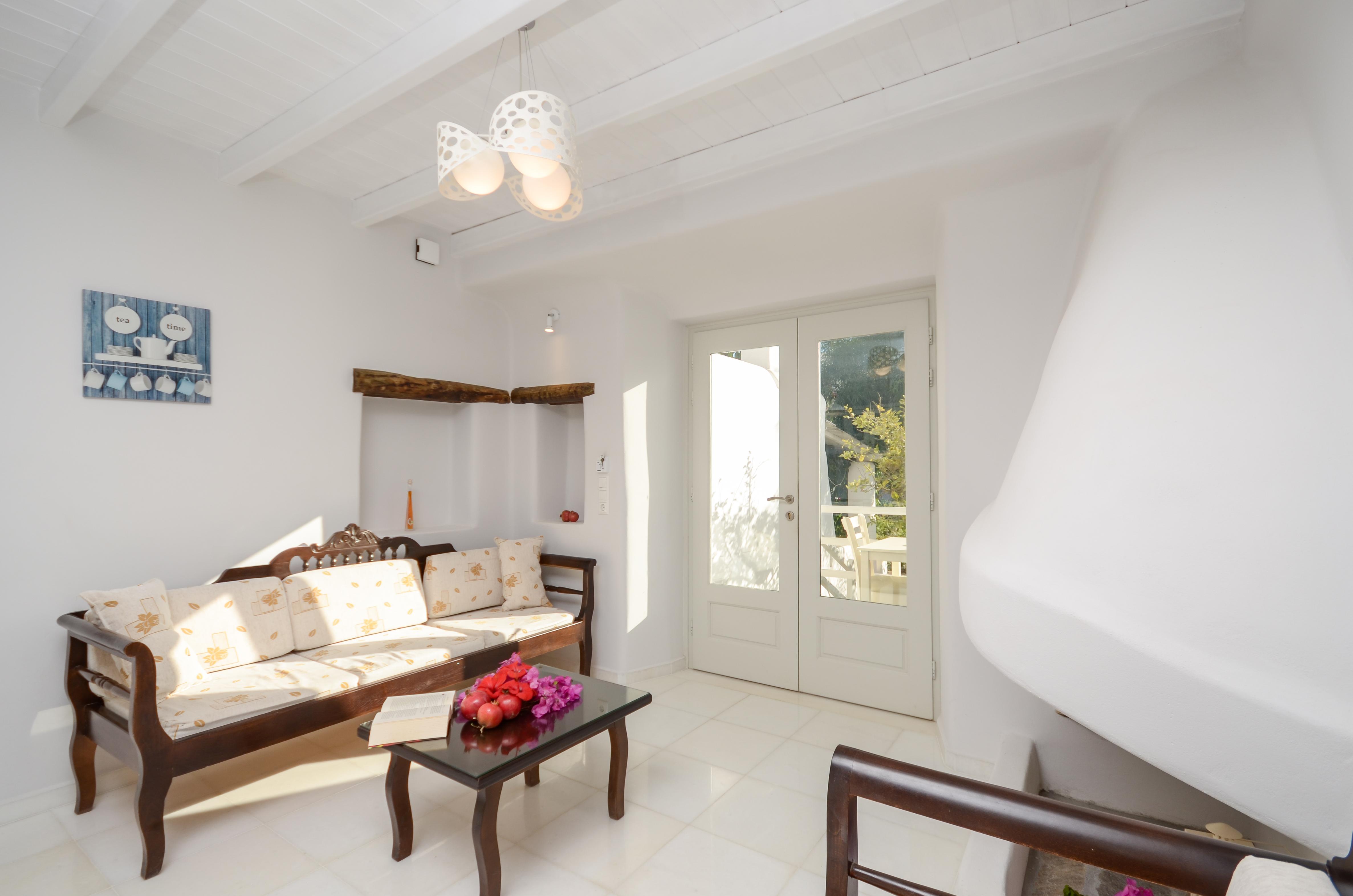 Naxian Queen Luxury Villas & Suites Айя-Анна Экстерьер фото