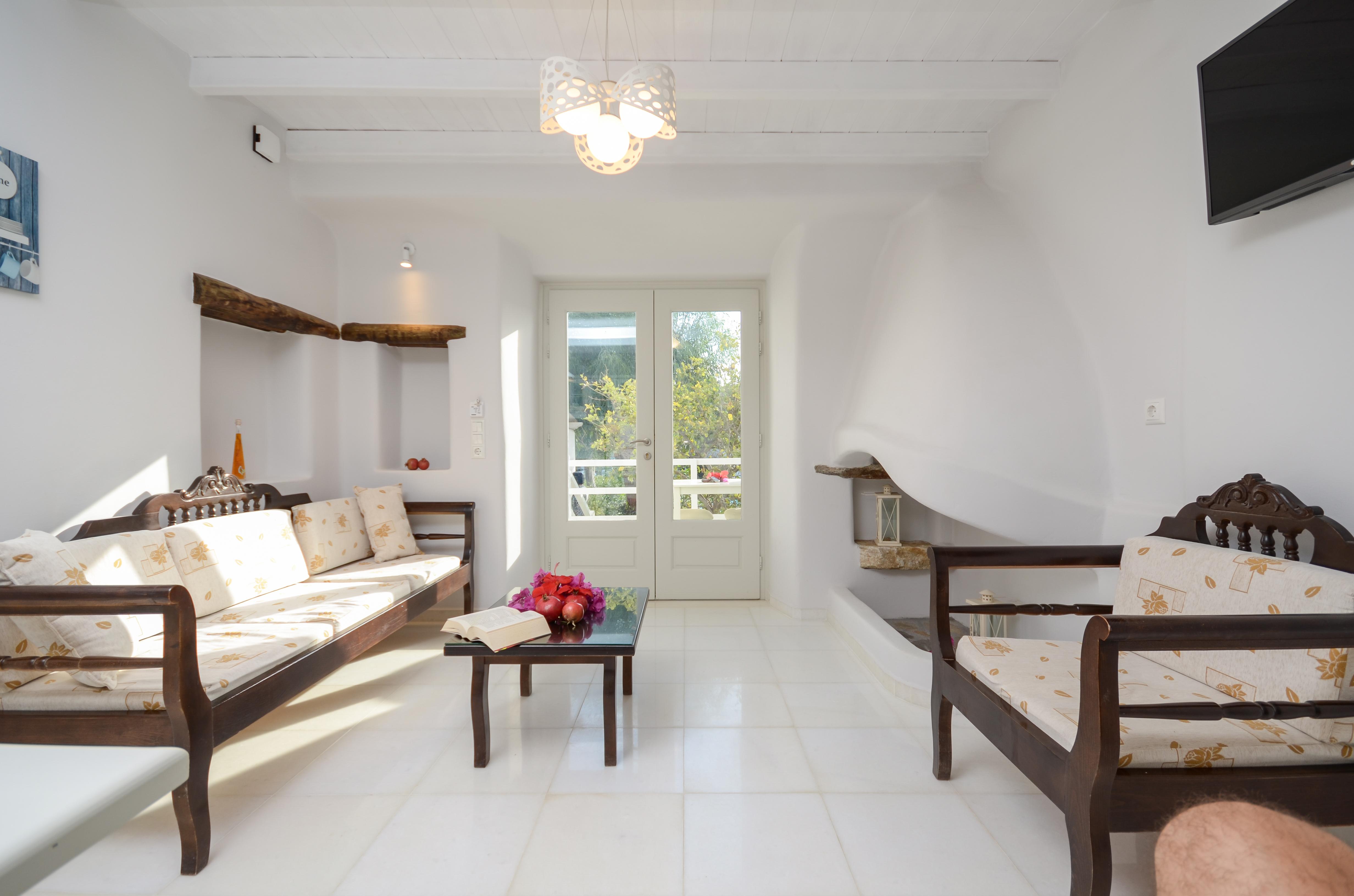 Naxian Queen Luxury Villas & Suites Айя-Анна Экстерьер фото