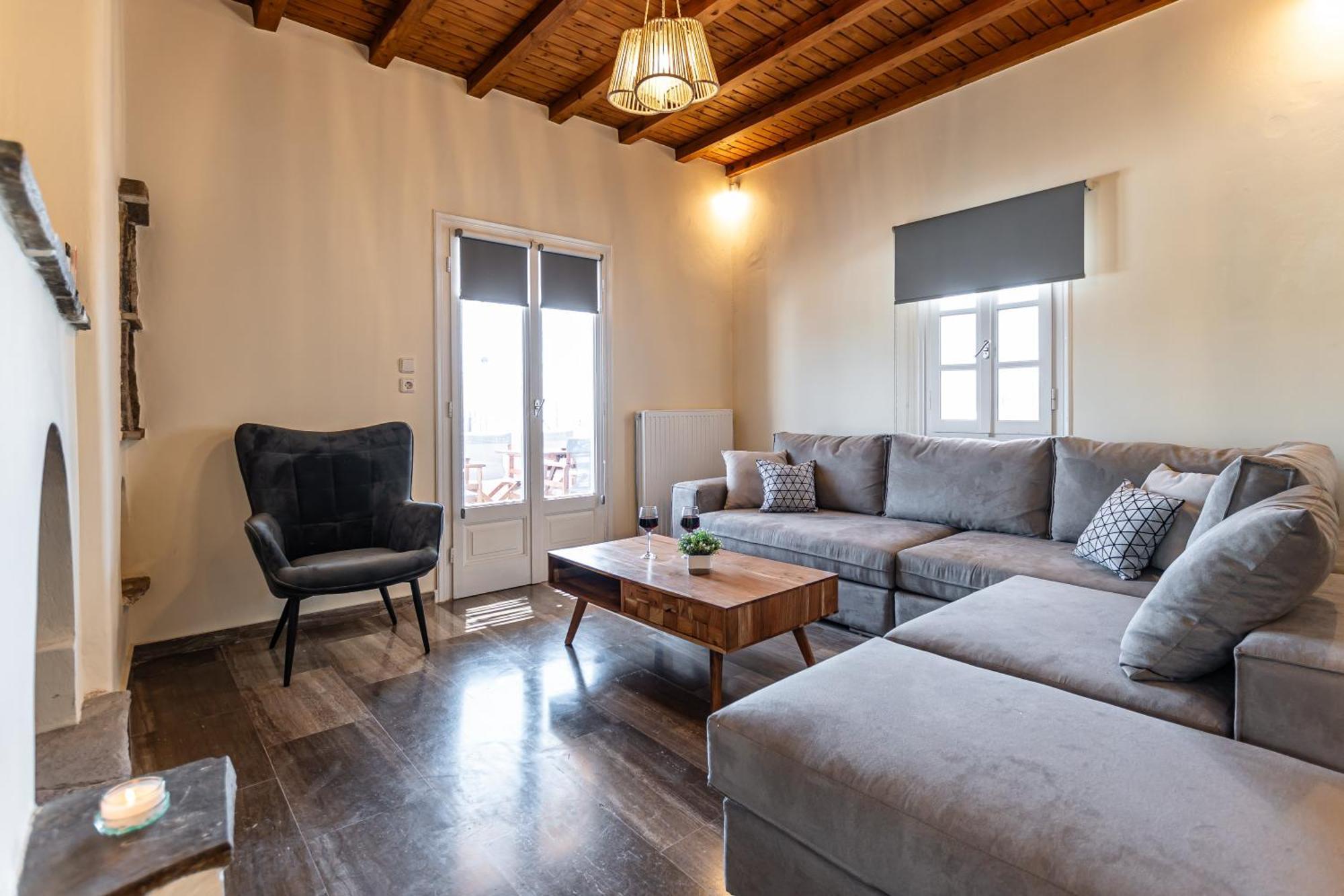 Naxian Queen Luxury Villas & Suites Айя-Анна Экстерьер фото