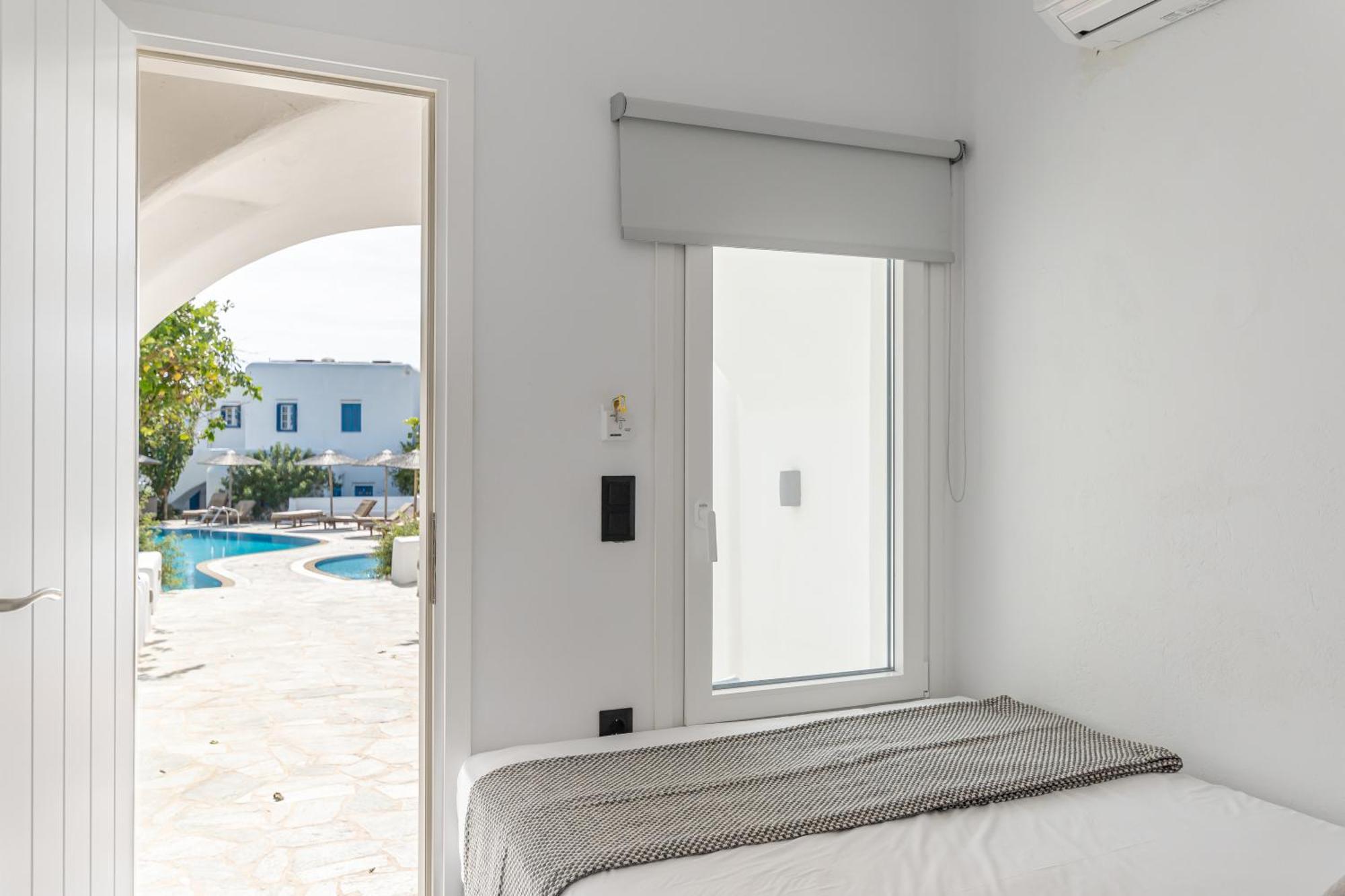 Naxian Queen Luxury Villas & Suites Айя-Анна Экстерьер фото
