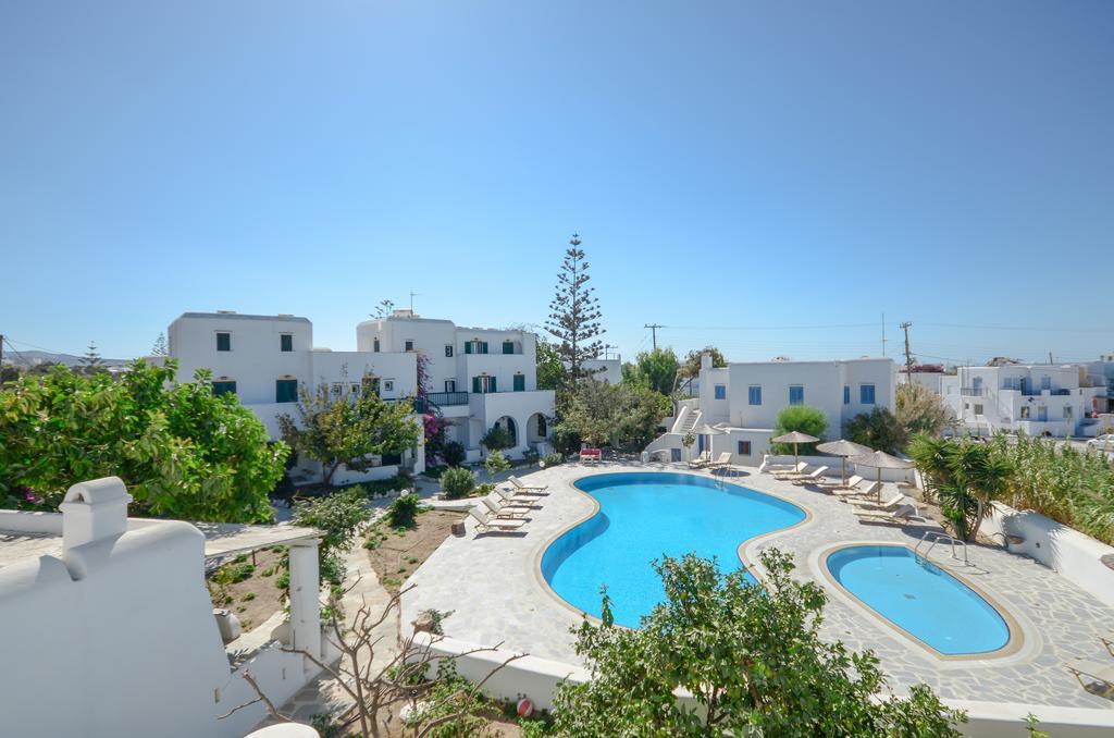Naxian Queen Luxury Villas & Suites Айя-Анна Экстерьер фото